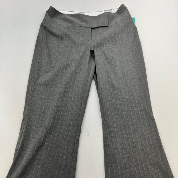 Maurices Womens Flat Front Bootcut Dress Pants Gray Striped Size 1/2R New - Picture 2 of 10